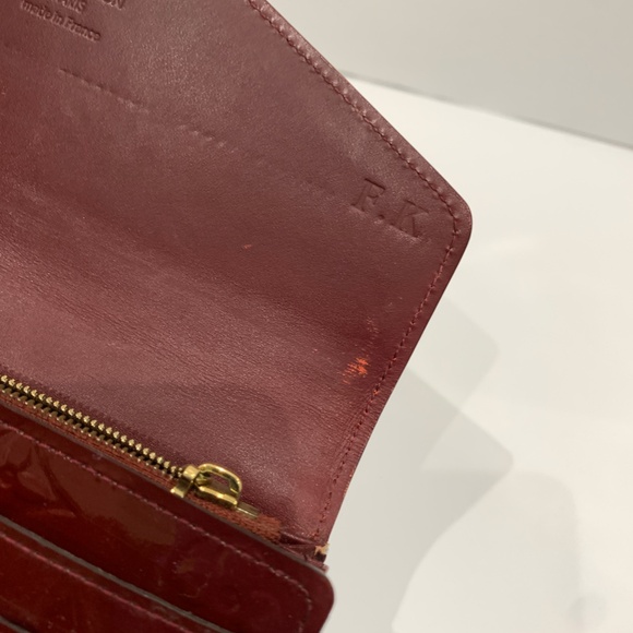 Louis Vuitton Sarah Vernis Leather Wallet - Picture 14 of 16